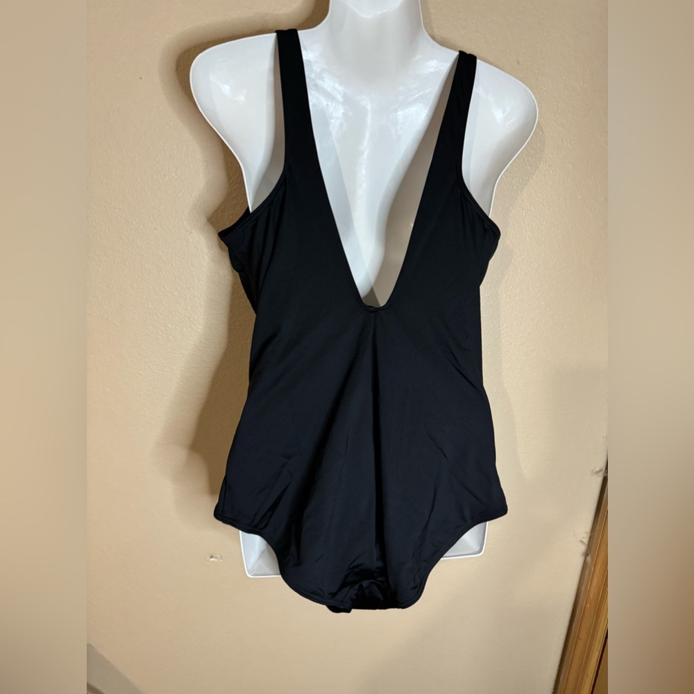 City Chic Size S/16 Swimsuit NWT - Picture 8 of 14